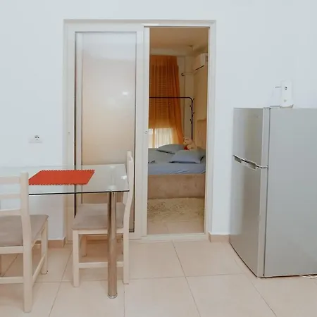 Panorama Self Check In 24h *